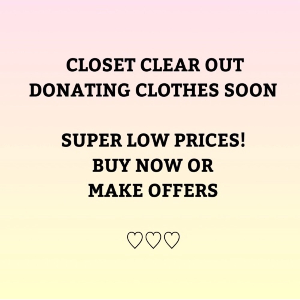 MAKE OFFERS HURRY OR BUNDLE AND SAVE:)